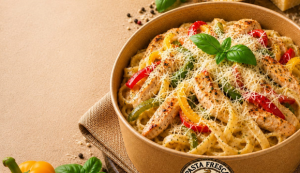 TAVUK & RENKLİ BİBERLİ FETTUCCİNE